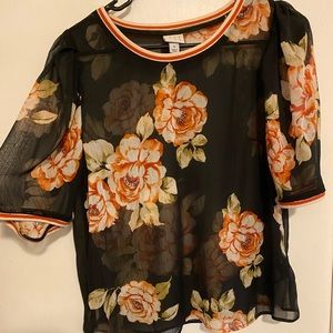 Short sleeve sheer floral fall top